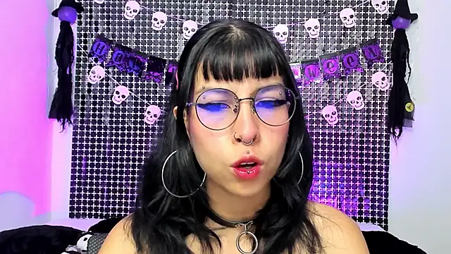 Rose 72 online show from 10.24.25