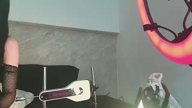 Dixie grey1 online show from 03.21.26