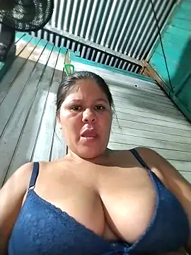 hotmom33 online show from 12.15.25