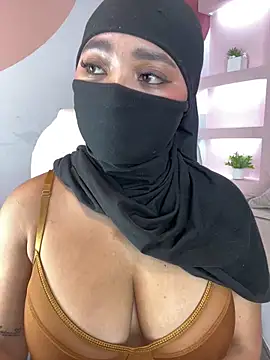 Snapshot of Natashaaa1 chatting on 06.17.26 Natashaaa1 online show from 06.17.26