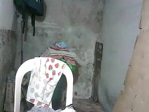 Snapshot of lady_helen00 chatting on 06.18.26 lady helen00 online show from 06.18.26