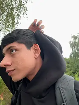 Snapshot of jim_dj chatting on 09.11.25 jim dj online show from 09.11.25