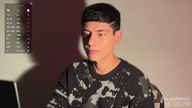 Snapshot of jim_dj chatting on 10.31.25 jim dj online show from 10.31.25