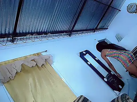 Anthonella valentina online show from 04.16.26