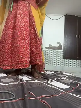 Snapshot of Sakhi-Queen01 chatting on 06.30.26 Sakhi-Queen01 online show from 06.30.26