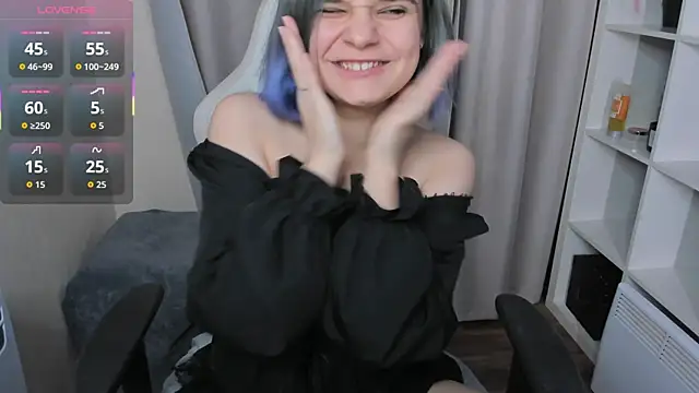 Gina Dawson online show from 12.04.25