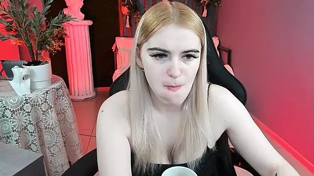 Stef Nicks online show from 02.08.26