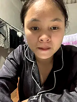 NhuFox online show from 09.20.25