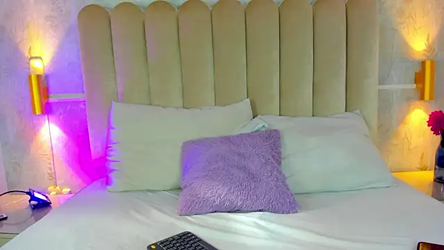 AliciaJerez1 online show from 12.16.25