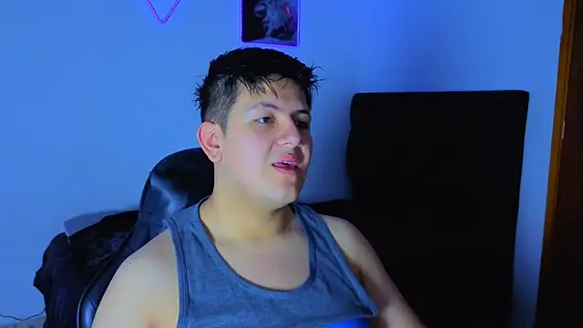 Snapshot of Ryan_Doretti chatting on 11.29.25 Ryan Doretti online show from 11.29.25