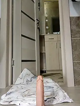 N i k o l a u online show from 04.06.26