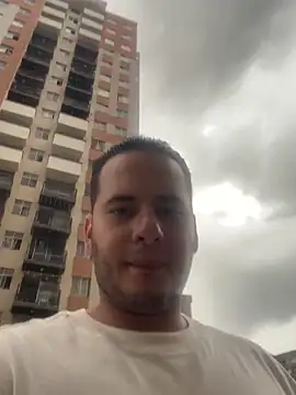 Snapshot of Pablo_EscobarGomez chatting on 12.16.25 Pablo EscobarGomez online show from 12.16.25