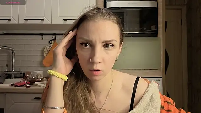 Edena  online show from 01.05.26