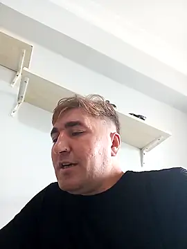 Snapshot of mert0359 chatting on 10.04.25 mert0359 online show from 10.04.25