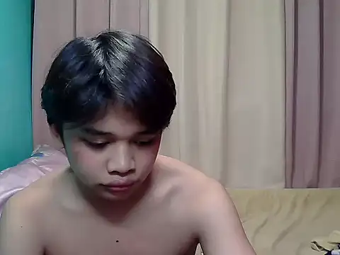 Snapshot of pinaymorena_zeinab chatting on 07.19.26 pinaymorena zeinab online show from 07.19.26