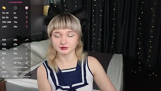 Tori Cutie online show from 12.05.25