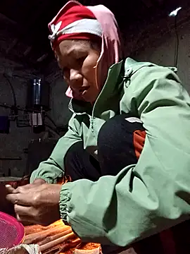 TinTin321 online show from 11.20.25