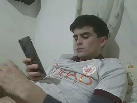 Snapshot of Rodrigo99_9 chatting on 05.19.26 Rodrigo99 9 online show from 05.19.26
