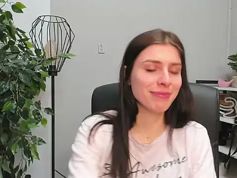 Snapshot of dreamPIA chatting on 02.05.26 dreamPIA online show from 02.05.26