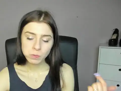 Snapshot of dreamPIA chatting on 02.22.26 dreamPIA online show from 02.22.26