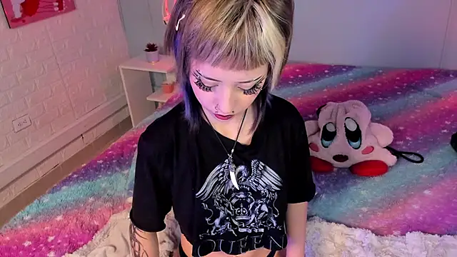 Hannahpage online show from 12.01.25