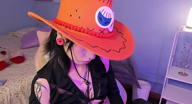 Hannahpage online show from 01.15.26