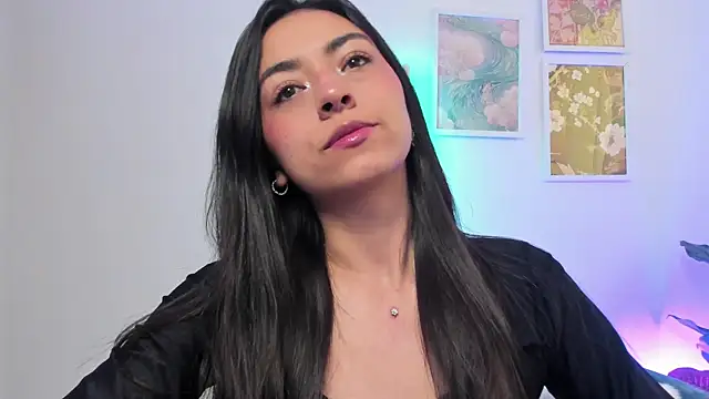 canelleGarces online show from 11.30.25