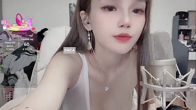 twlilybae online show from 06.08.26
