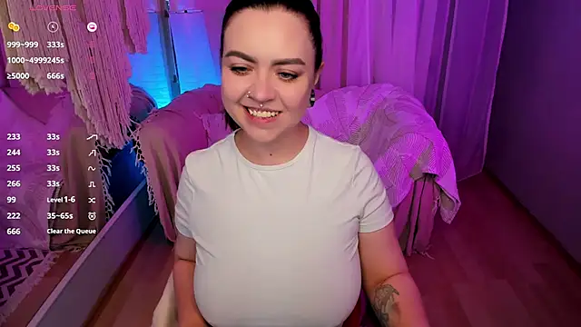 ashton heidii online show from 11.04.25