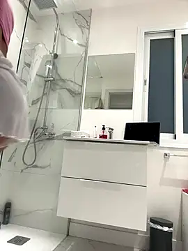 CamyBlossom online show from 09.28.25