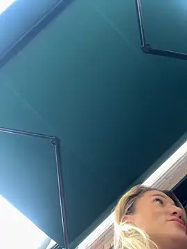 CamyBlossom online show from 10.11.25