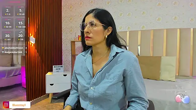 BLUE TAY1 online show from 10.06.25