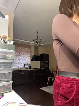 Miranda Kerry online show from 10.15.25