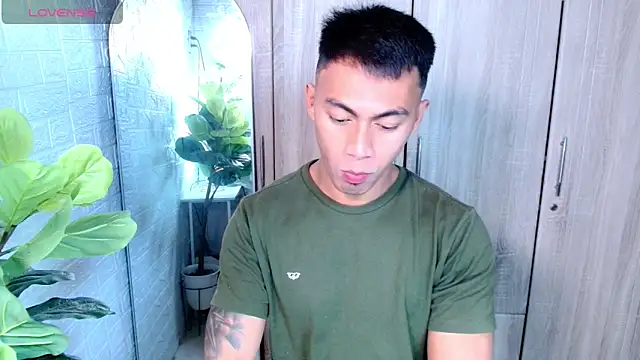 PinooyMilker online show from 03.24.26