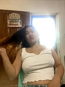 wildpussycat69 online show from 10.28.25