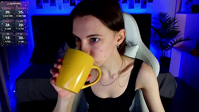 kaleriyaa  online show from 11.16.25