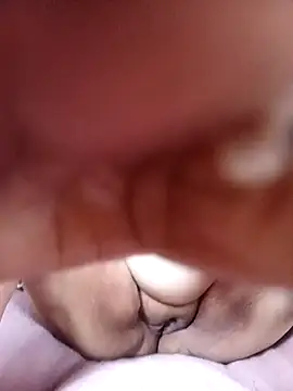 yummyhottie-clit online show from 11.06.25