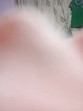 yummyhottie-clit online show from 11.16.25