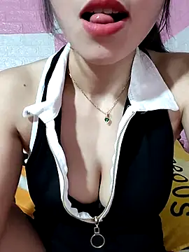 Snapshot of Ingrid428 chatting on 05.08.26 Ingrid428 online show from 05.08.26