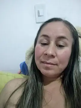 Nala1986 online show from 10.30.25