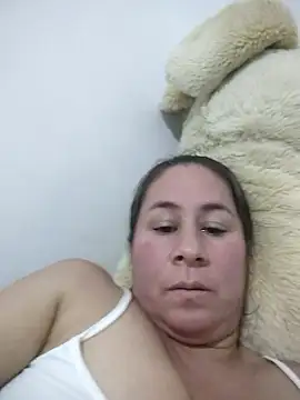 Nala1986 online show from 11.08.25