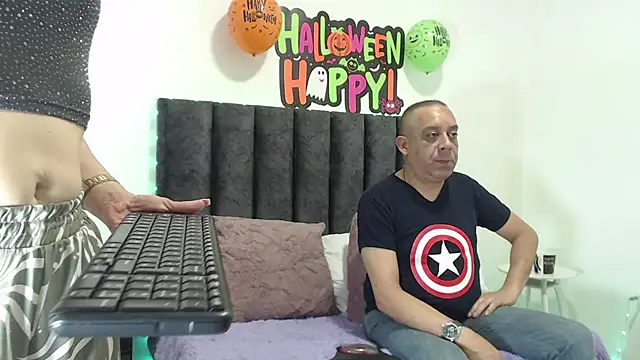 GabrielandAbigail online show from 10.29.25