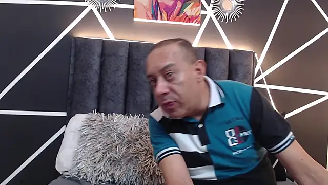 GabrielandAbigail online show from 04.09.26