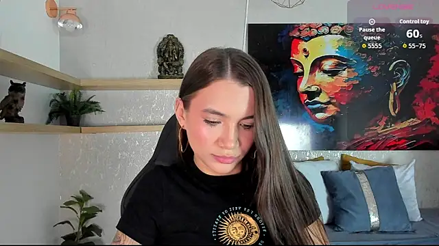 aitana baker  online show from 04.22.26