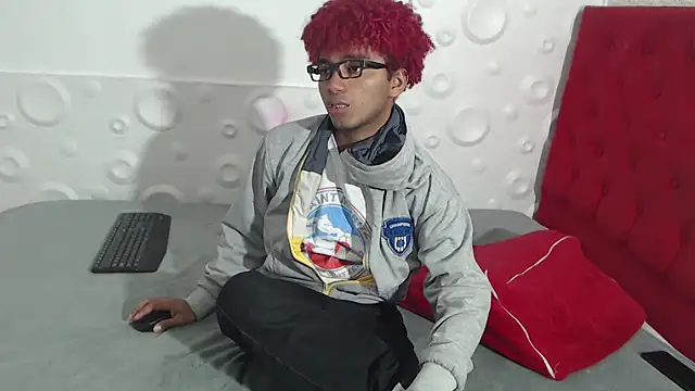 felipecams123 online show from 11.21.25