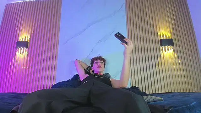 Snapshot of IM_DAREN chatting on 11.01.25 IM DAREN online show from 11.01.25