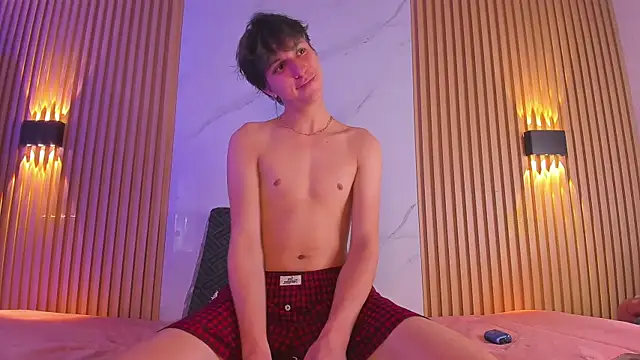 Snapshot of IM_DAREN chatting on 12.05.25 IM DAREN online show from 12.05.25