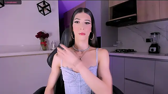 fhalon foxxxys  online show from 04.04.26