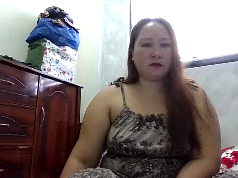 Snapshot of prettywetmom88 chatting on 01.09.26 prettywetmom88 online show from 01.09.26