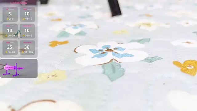 fox-yiyi online show from 04.02.26